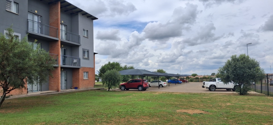 2 Bedroom Property for Sale in Raceway Free State